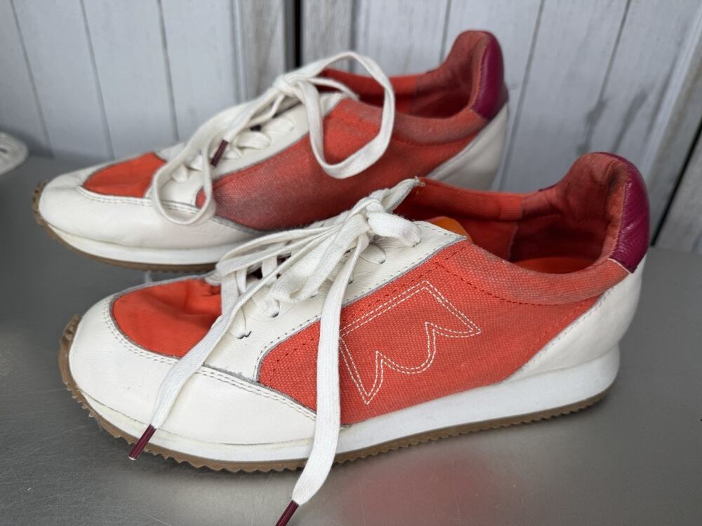 BIRDIES Roadrunner Orange Siren Sneakers Low Top Casual Tennis Shoes Size 8.5